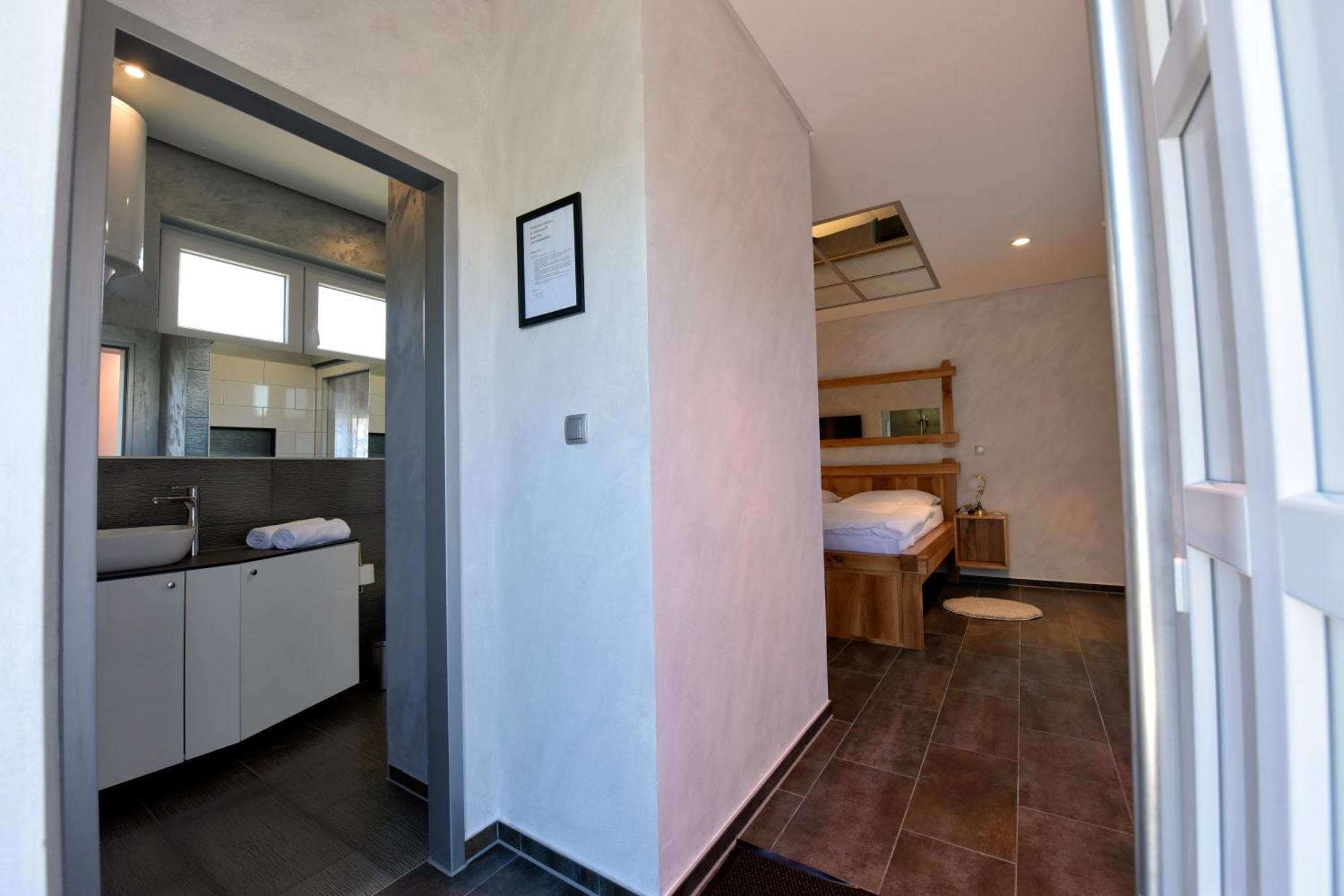 Apartmani I Bungalovi Trojka Баня Лука Стая снимка
