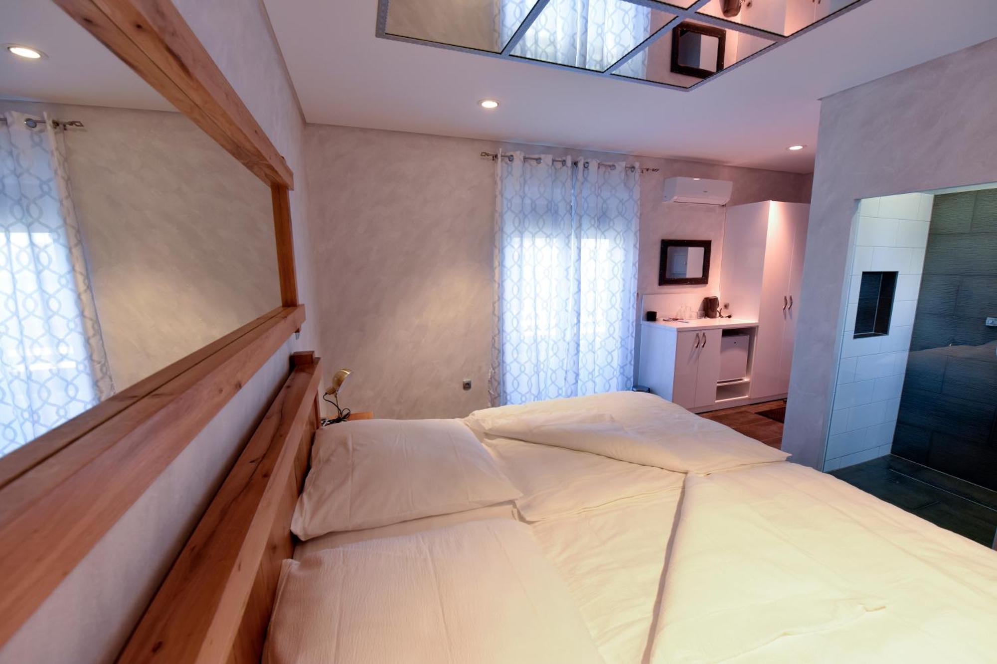Apartmani I Bungalovi Trojka Баня Лука Стая снимка